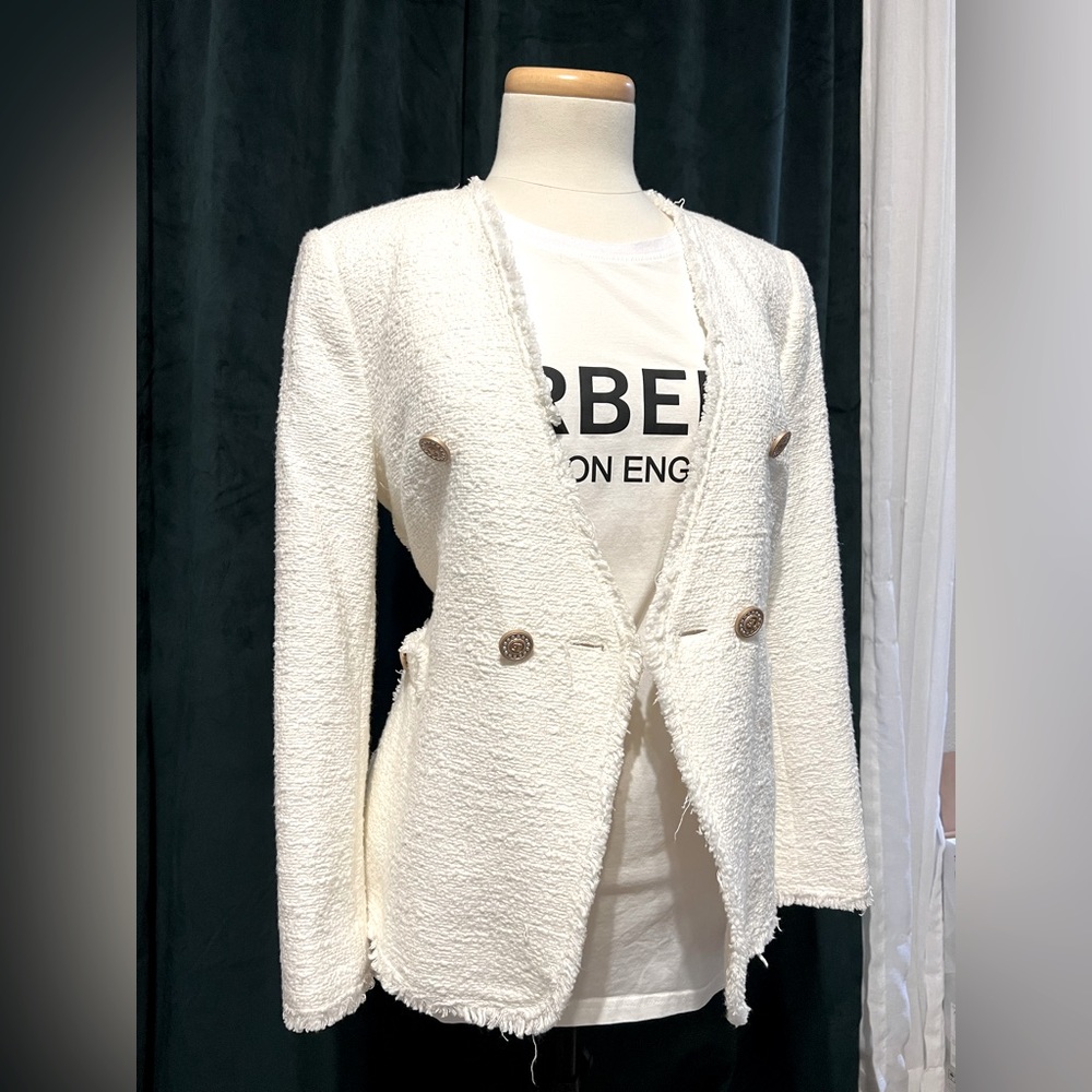 Ivory/white tweeted Zara blazer size large